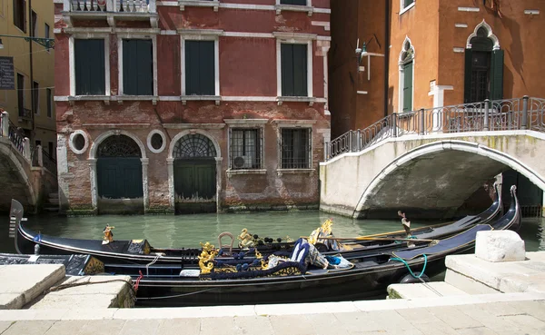 Straßen von Venedig, Italien. — Stockfoto