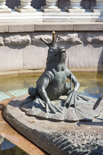 Rzeźba księżniczka żaba — Zdjęcie stockowe
