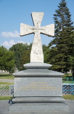 Memorial stone cross clipart