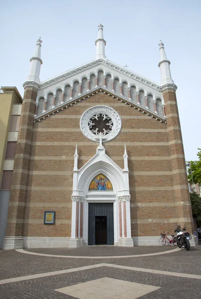 Iglesia Católica en Rimini — Foto de Stock