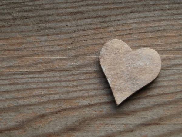 Fond en bois un coeur — Photo