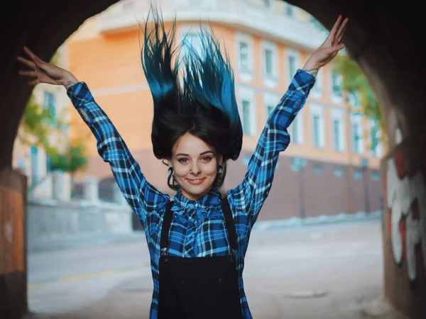 Street Punk Hipster Girl Blue Dyed Hair Woman Piercing Nose — Zdjęcie stockowe