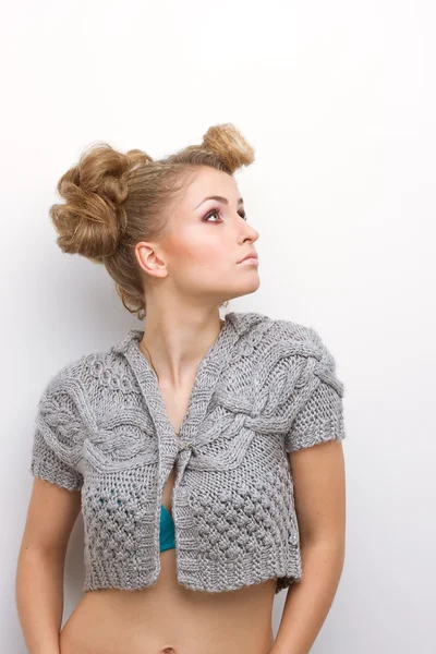 Portrait of a beautiful young woman — Stock Photo, Image