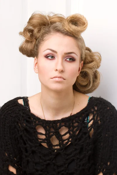 Mode vrouw met mooie make-up — Stockfoto