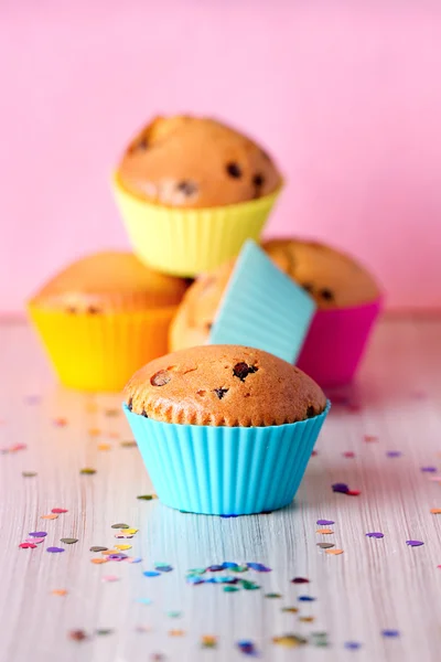 Hembakade cupcakes med silikon formar — Stockfoto