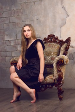 sarışın güzel kız