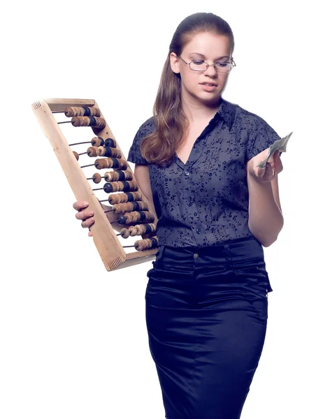 Flicka med trä abacus behåller pengar — Stockfoto