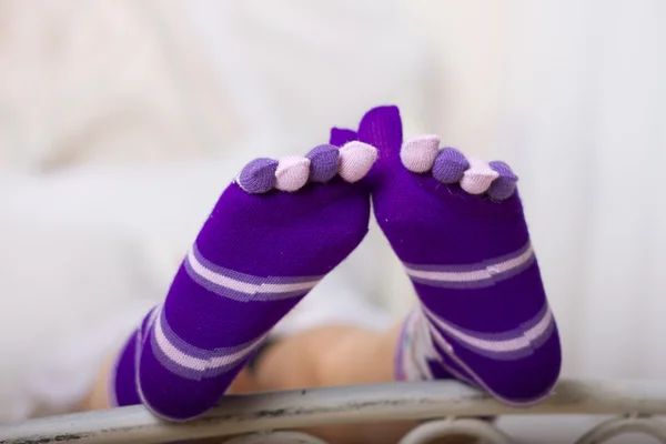 Meias menina dedo em forma e colorido — Fotografia de Stock