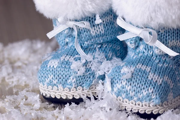 Stiefel auf Schnee — Stockfoto