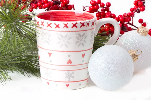 Taza de té con decoración de Navidad — Foto de Stock