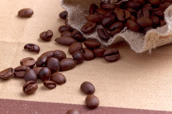 Säck kaffe korn — Stockfoto