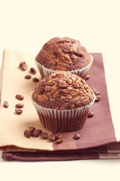 Zwei Schokoladenmuffins — Stockfoto