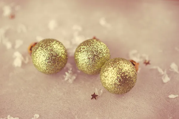 Groene Kerstbal — Stockfoto