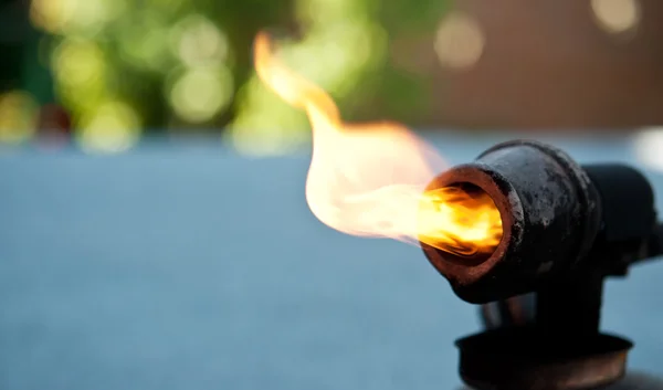 Antiguo soplete con fuego — Foto de Stock