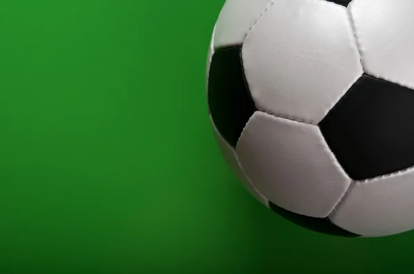 Футбольний м'яч на — стокове фото