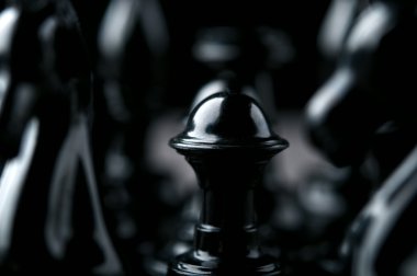 siyah satranç piyon