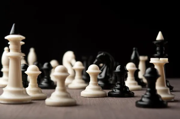 Battle between the pawns — Stock Photo, Image