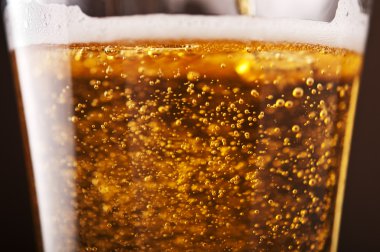 bira ile baloncuklar