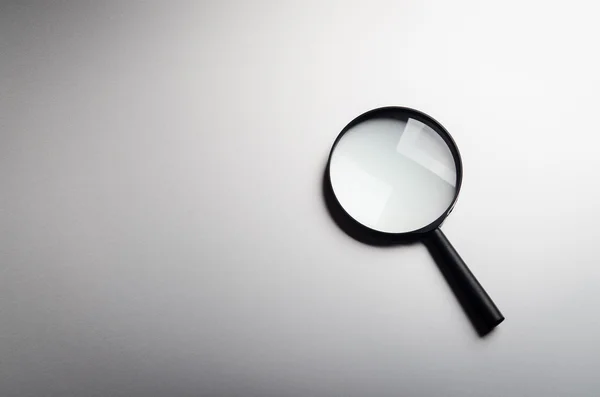 Magnifying glass — Stock Photo, Image