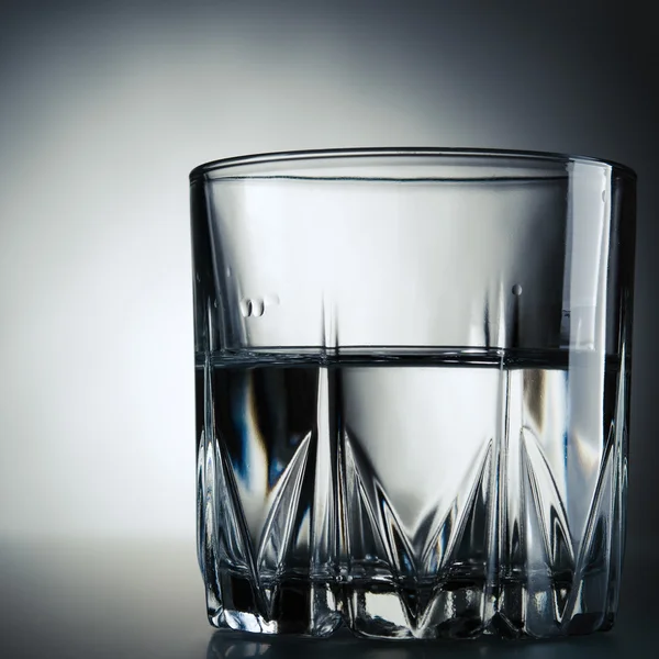 Glas Wasser — Stockfoto