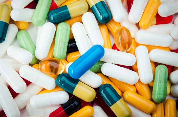 Tablets and pills — Stock Photo, Image