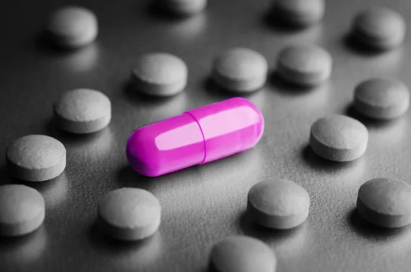 Pillola rosa forte — Foto Stock