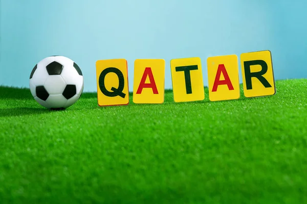 카타르 월드컵 2022 경기장의 스포츠 스크린 세이버 위에서 — 스톡 사진