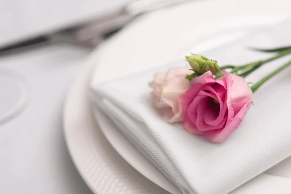 Beautiful Table Setting Rose Flowers Festively Prepared Table Holiday Restaurant — Photo