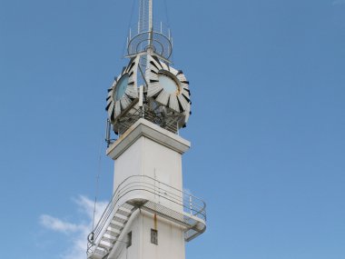 gemi istasyonuna Kulesi