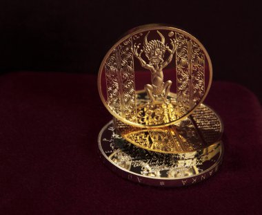 codex gigas altın şeytandan