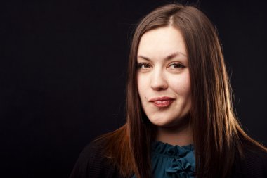 ironik esmer siyah
