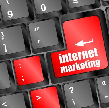 çevrimiçi pazarlama veya internet pazarlama kavramları, klavye tuşunun giriş tuşunda iletisi olan