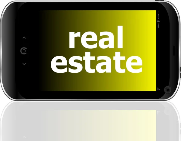 Smartphone digitale con parole immobiliari, concetto di business — Foto Stock
