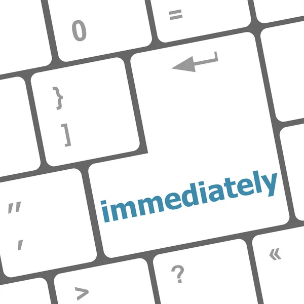 すぐにボタン キーボード - ビジネス コンセプト — ストック写真