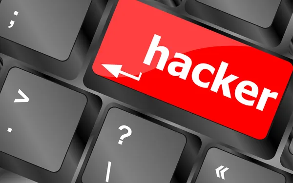 键盘上的黑客字，攻击，网络恐怖主义概念 — 图库照片