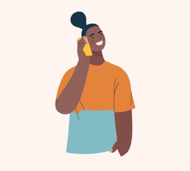 İnsanlar portre çiziyor, telefonla konuşuyorlar.