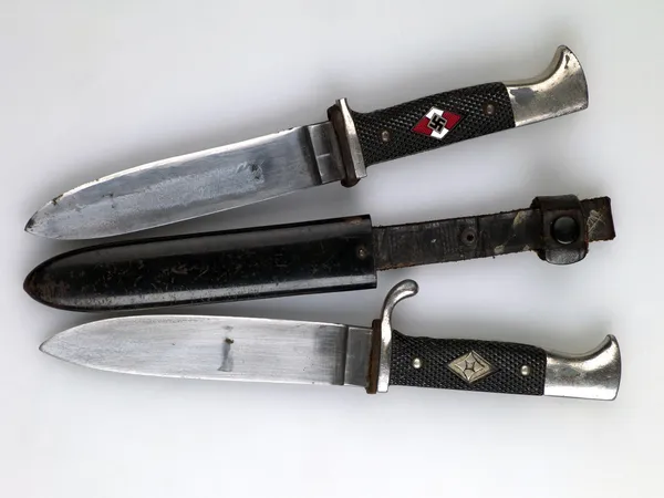 Ножи во время войны — стоковое фото