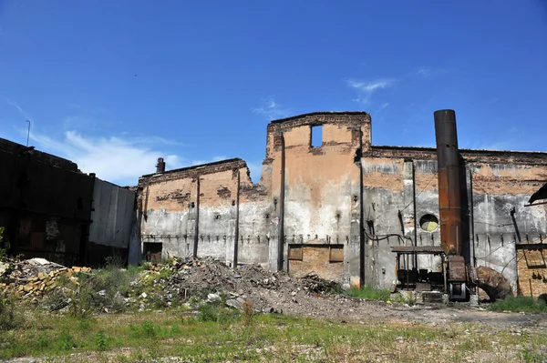 Förstörde vägg — Stockfoto