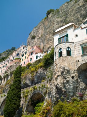 dağlar manzara evleri