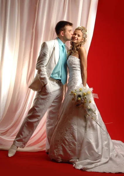 Bride and groom — Stock Photo, Image