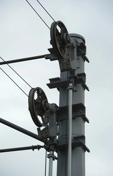 Dispositivo para cables de alto voltaje no se hunden —  Fotos de Stock