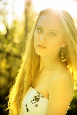 Bir kızın portresi.