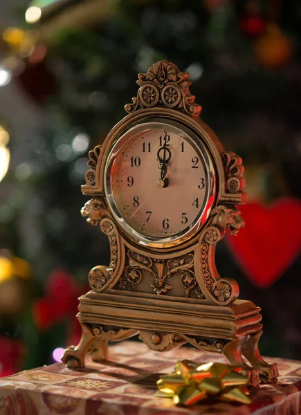 Reloj de navidad — Foto de Stock