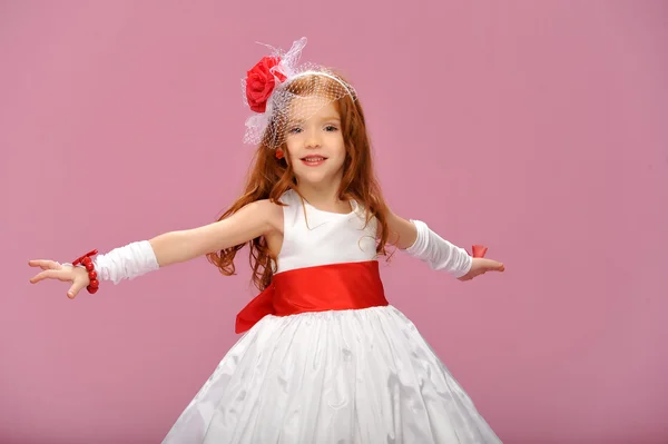 Menina em um vestido — Fotografia de Stock