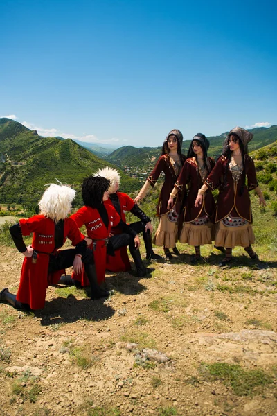 Nemzeti dal és tánc együttes, a Grúzia erisioni — Stock Fotó