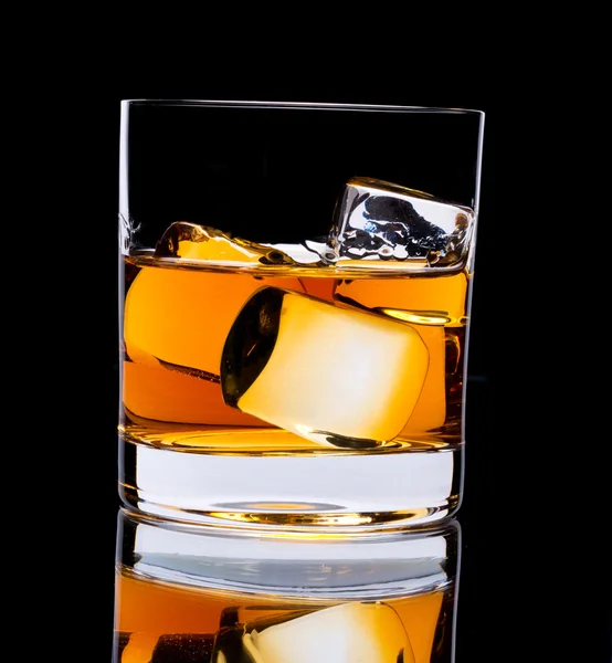 Vaso de whisky —  Fotos de Stock