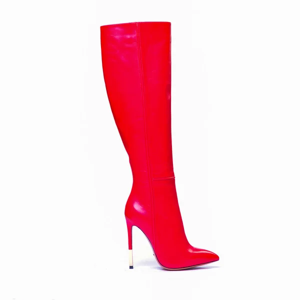 Botte Rouge Pour Femme Sur Fond Blanc Neutre — Photo