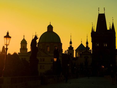 sunrise, Prag'daki Charles Köprüsü.