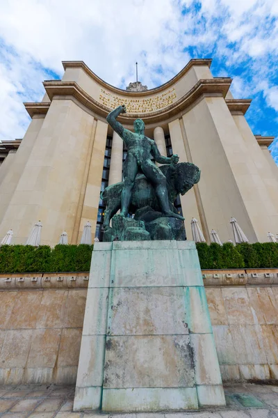 Monumento Uomo Toro Parigi Francia — Foto Stock