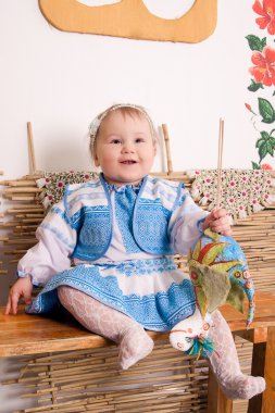Ukrayna ulusal kostüm bebek